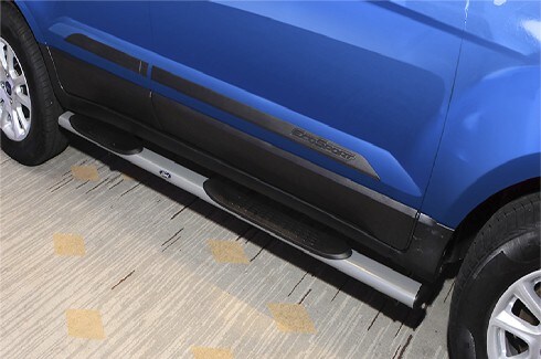 Explorar EcoSport - Accesorios - Exterior - Bagueta Lateral.